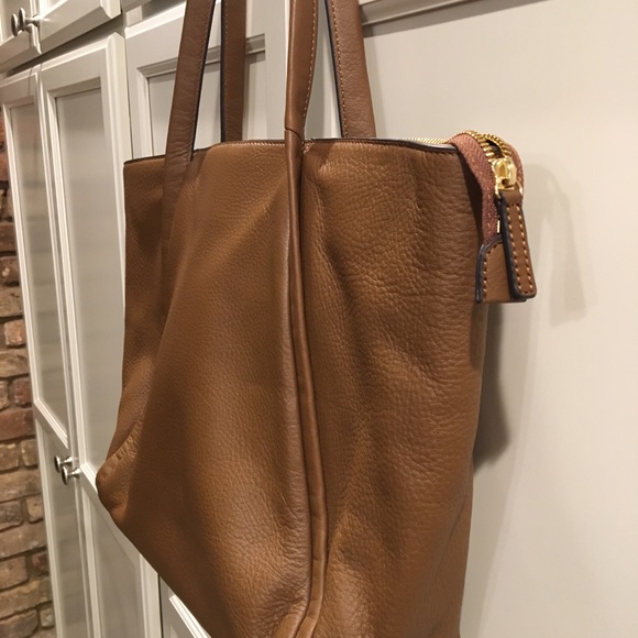 ❌SOLD❌Vince Camuto 100% genuine leather - Picture 4 of 8